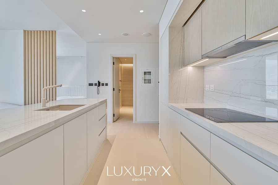 Fully Furnished | Studio | Luxury | Lowest Price - Image 7