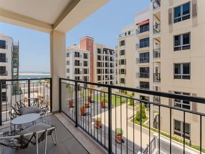 2 Bedroom Apartment for Rent in Jumeirah, Dubai - Fully Furnished | Breathtaking View | Vacant Now