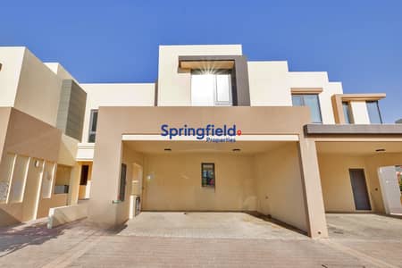 3 Bedroom Villa for Rent in Dubai Hills Estate, Dubai - Spacious Villa | Private Garden | Available
