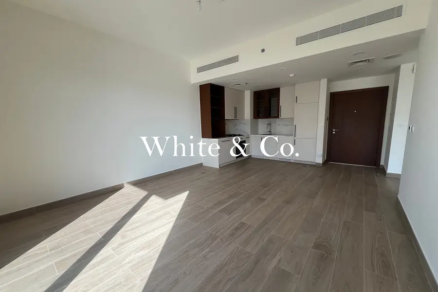 Brand New | Vacant | Top Floor |Open View