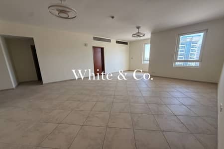 3 Bedroom Flat for Sale in Motor City, Dubai - 3 Bed | Spacious Corner | Abbey Crescent 3 Bedroom Flat for Sale in Motor City, Dubai - 3 Bed | Spacious Corner | Abbey Crescent