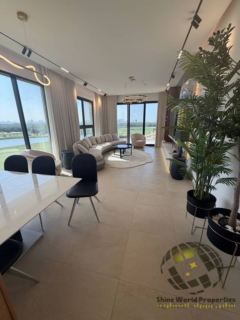 An exceptional opportunity to own a premium apartment overlooking the golf course, - Image 7