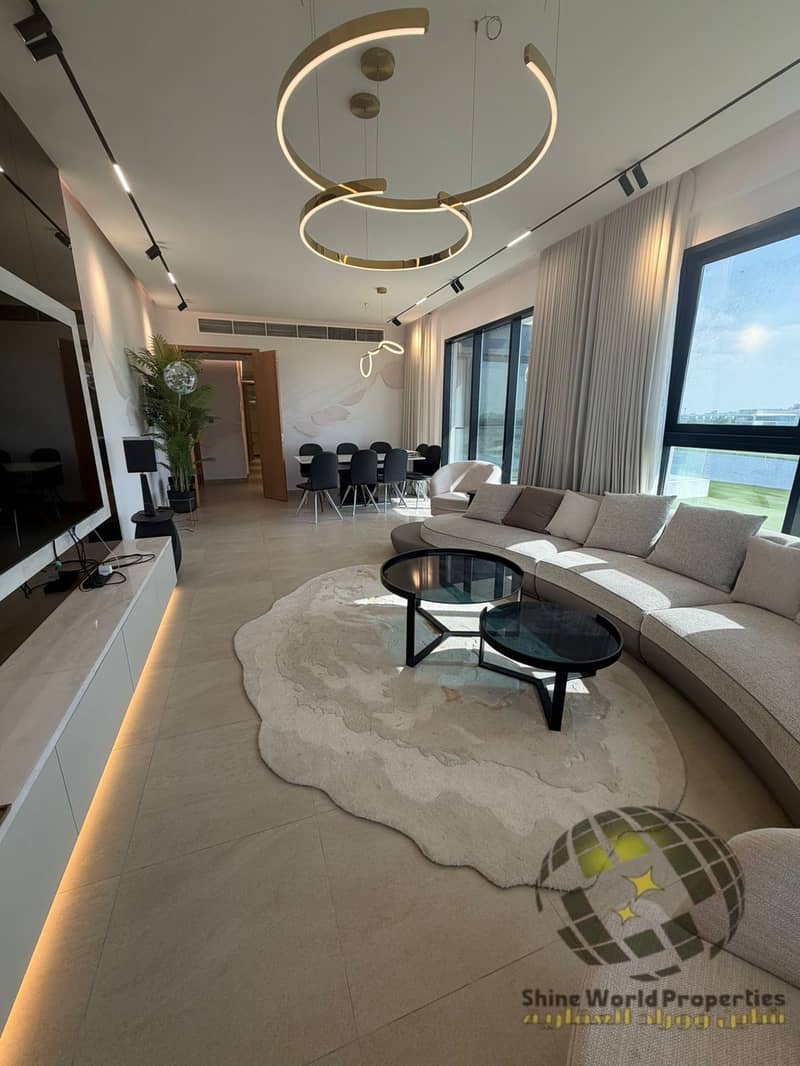 An exceptional opportunity to own a premium apartment overlooking the golf course, - Image 8