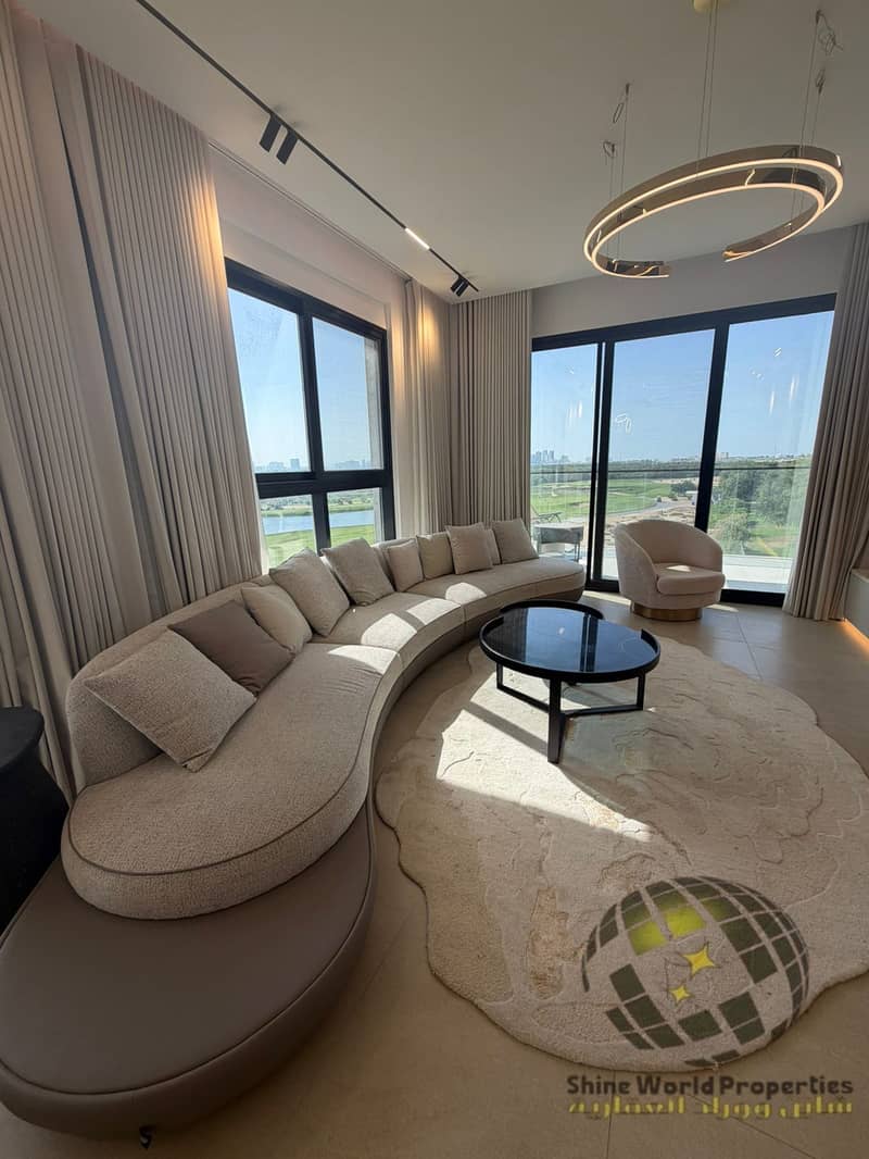 An exceptional opportunity to own a premium apartment overlooking the golf course, - Image 15