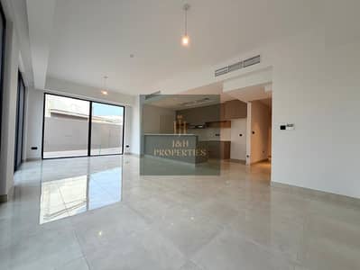 3 habitaciones Townhouse para en Venta en Al Hamra Village, Ras Al Khaimah - 1. jpeg 3 habitaciones Townhouse para en Venta en Al Hamra Village, Ras Al Khaimah - 1. jpeg