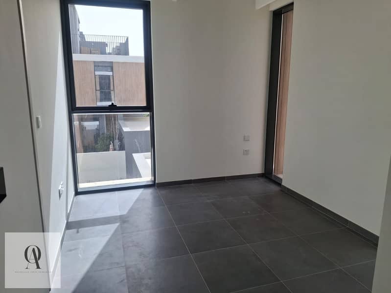 7 Bedroom. jpeg