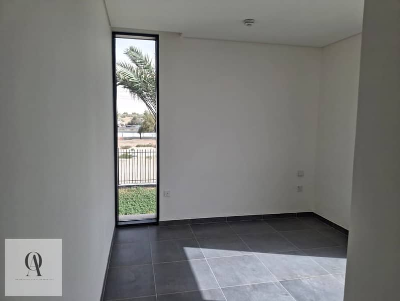 8 Bedroom1. jpeg