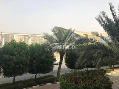 Well maintained 2br Apt with a large terrace Well maintained 2br Apt with a large terrace