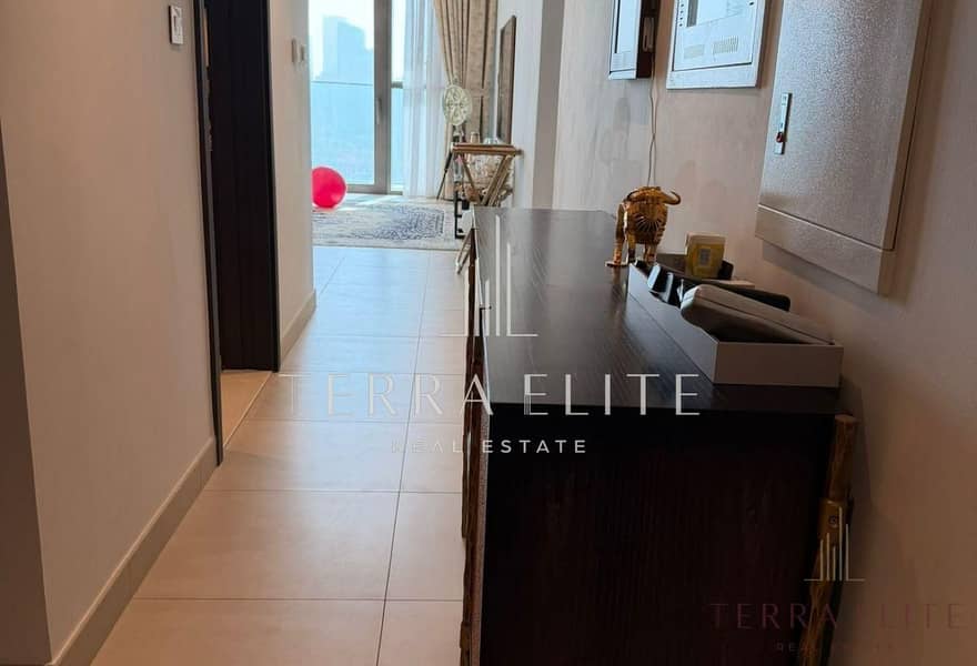 Fully Furnished | Vacant | Burj Khalifa view