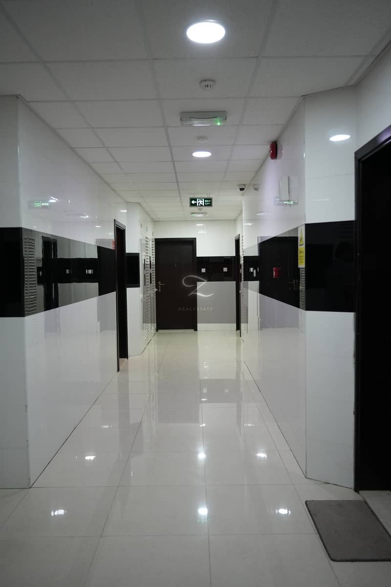 9 bf8bd07b-3c44-403d-a7fd-fa1e7321e601. jpg