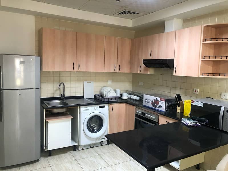 5 Kitchen. jpg