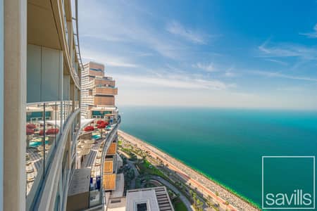 4 Bedroom Apartment for Sale in Palm Jumeirah, Dubai - Ultra Luxury Residence | Fully Renovated | Turnkey 4 Bedroom Apartment for Sale in Palm Jumeirah, Dubai - Ultra Luxury Residence | Fully Renovated | Turnkey