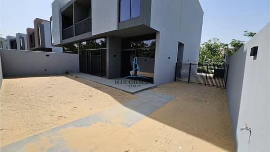 蒂拉尔城， 夏尔迦 4 卧室联排别墅待售 - WhatsApp Image 2025-01-07 at 10.20. 33 AM. jpeg