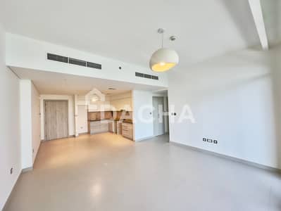 1 Bedroom Apartment for Rent in Dubai Creek Harbour, Dubai - Unfurnished | Water Views | Large Layout