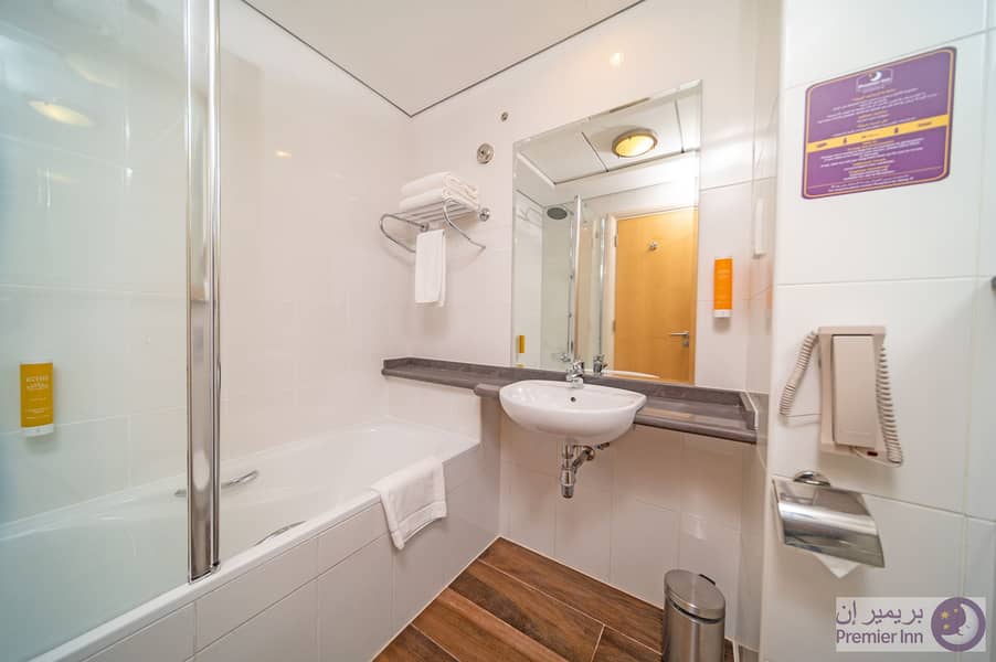 4 PI_DIP_Bathroom_Tub_01082024. jpg