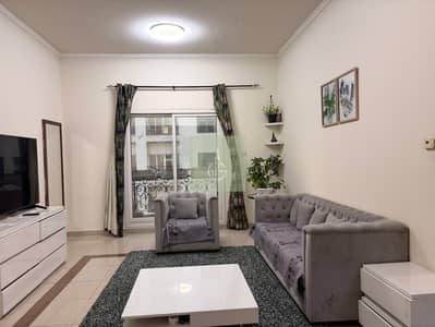 شقة 1 غرفة نوم للبيع في المدينة العالمية، دبي - 586ead88-6648-44a5-8f12-bb97bb2a914b. jpg