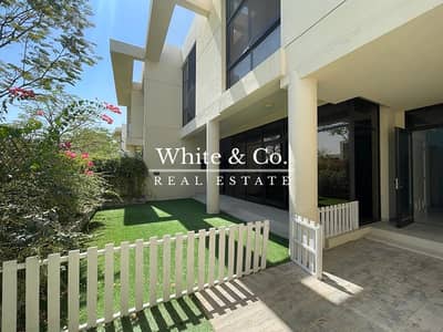 3 Bedroom Townhouse for Rent in DAMAC Hills, Dubai - Unfurnished | Single Row | 1st of July 3 Bedroom Townhouse for Rent in DAMAC Hills, Dubai - Unfurnished | Single Row | 1st of July