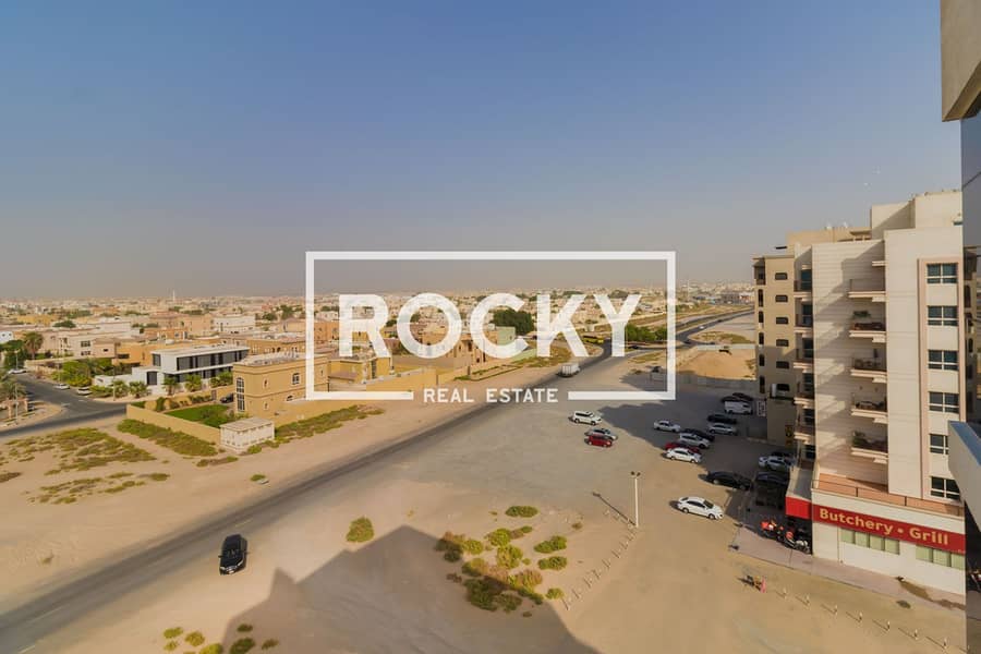 8 Rocky real estate - Al Warqa 1 - Al Qemzi Building - Apartment (12 of 15). jpg