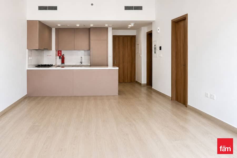 Vacant | Unfurnished | Chiller free Vacant | Unfurnished | Chiller free