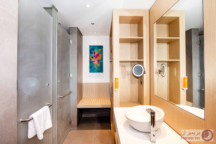 3 PI_DDM_Bathroom. jpg