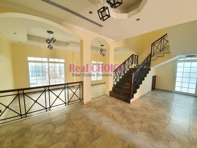 Well maintained 4 bedroom villa + Maids