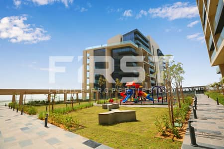 3 Cпальни Апартаменты в аренду в Остров Садият, Абу-Даби - External Photo of Soho Square Saadiyat Island Abu Dhabi UAE (6). jpg