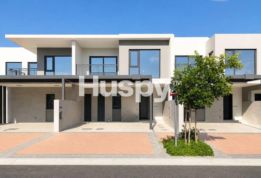 Unfurnished | Close to Pool | Vacant August Unfurnished | Close to Pool | Vacant August