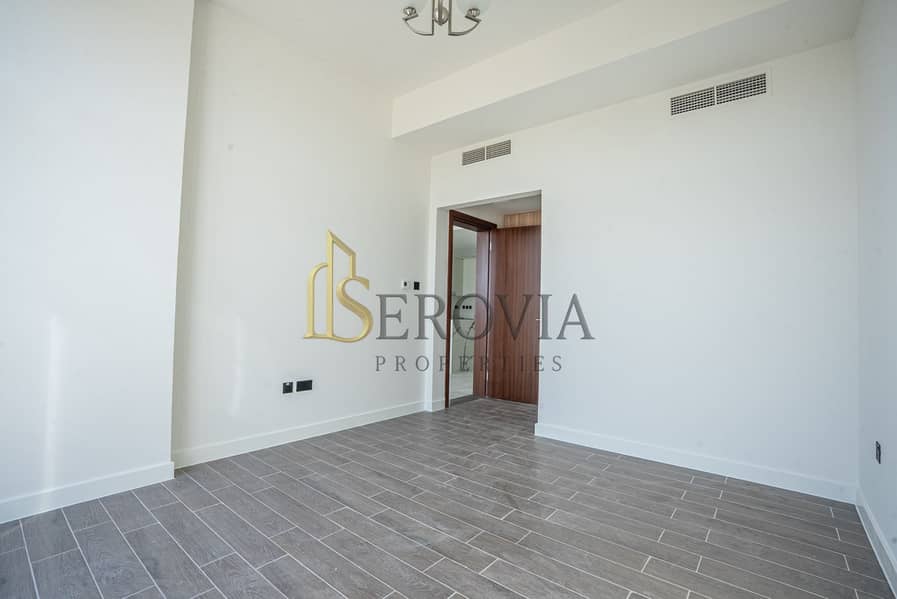 SINGLE ROW | UNDER OP | URGENT SALE - Image 7