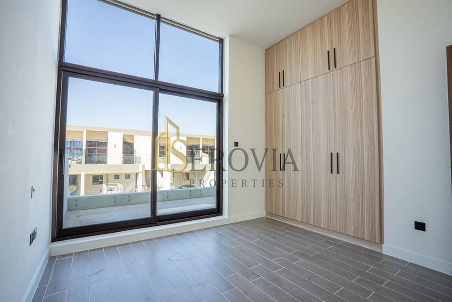 SINGLE ROW | UNDER OP | URGENT SALE - Image 15