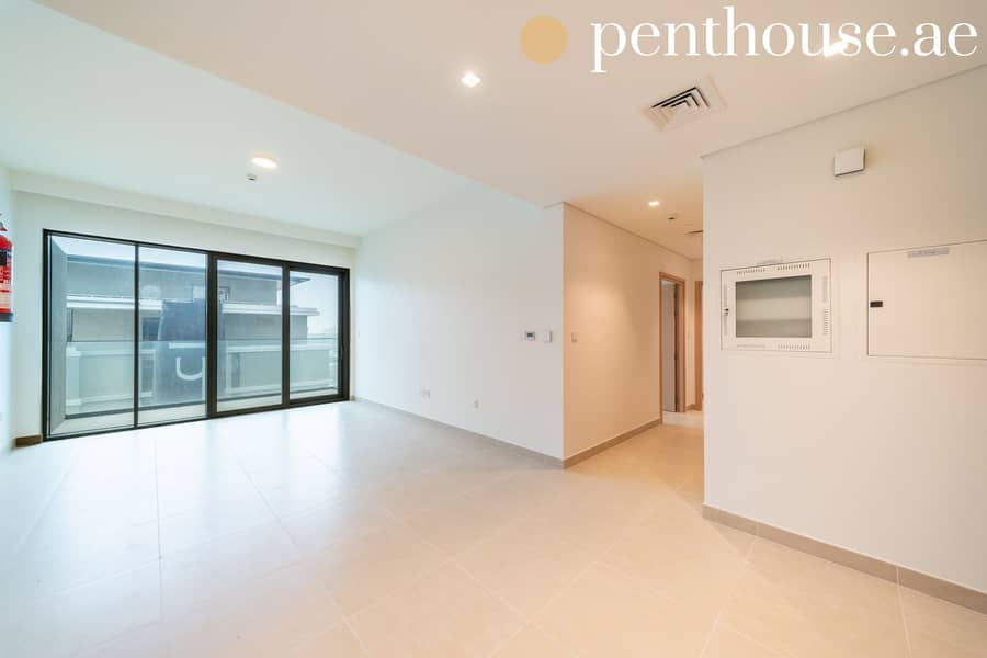 Spacious Layout | Ready to Move | Prime Location Spacious Layout | Ready to Move | Prime Location