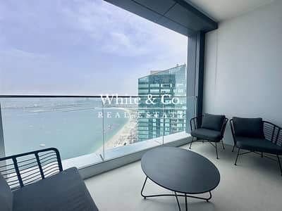 朱美拉海滩住宅（JBR）， 迪拜 2 卧室单位待租 - 位于朱美拉海滩住宅（JBR），朱美拉谦恭度假酒店和水疗中心，朱美拉门户1号大厦 2 卧室的公寓 299999 AED - 15254919