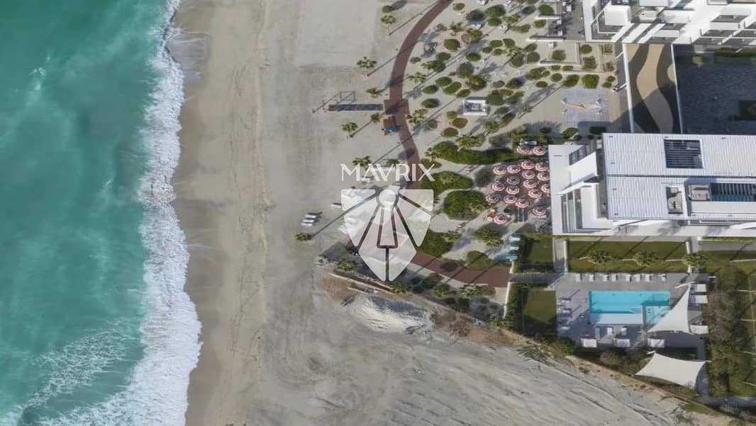9 Image 9