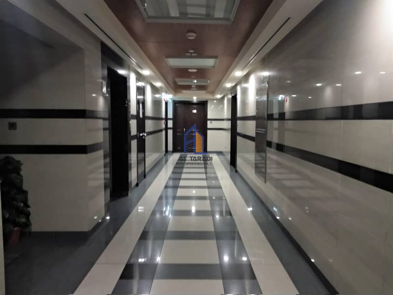 Adorable & Luxurious Apartment W/Sea View & Parking Adorable & Luxurious Apartment W/Sea View & Parking