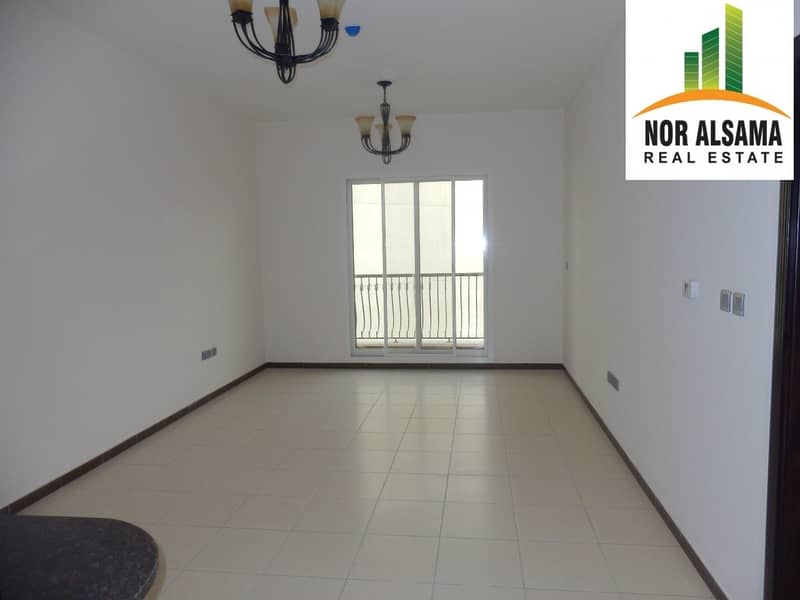 Large 1000 sq ft 1bedroom with closed kitchen store room double balcony gym pool parking @ 39500/4