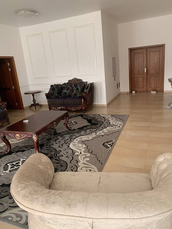 villa for rent at el warqa : 6 bedroom master with surface block