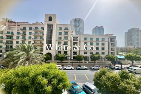 1 Bedroom Apartment for Rent in The Greens, Dubai - Partially Upgraded | Unfurnished | Vacant