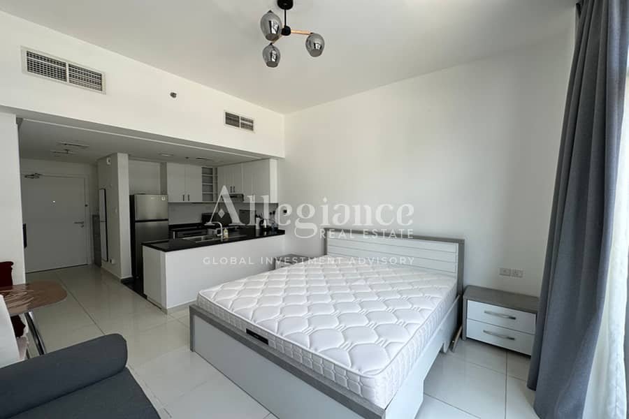 Chiller Free | Pool Views | Furnished | Vacant Chiller Free | Pool Views | Furnished | Vacant