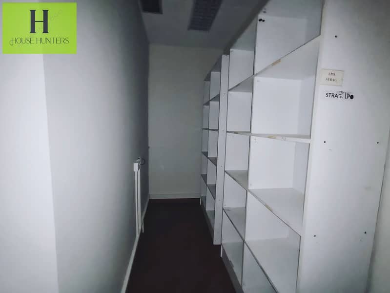 26 215700. jpg