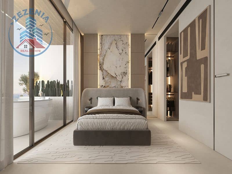 10 Bed Front. jpg