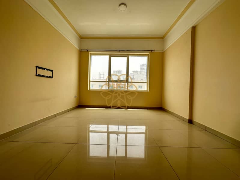 Hot offer 1bedroom with two washroom - View 3