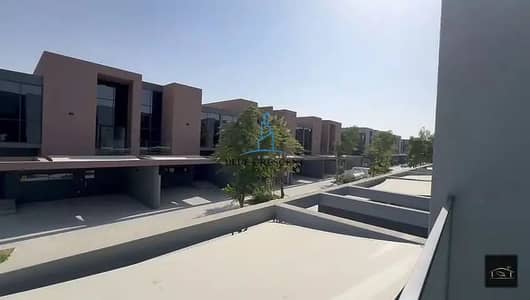 2 Bedroom Townhouse for Sale in Tilal City, Sharjah - WhatsApp Image 2025-02-05 at 7.11. 34 AM (1). jpeg 2 Bedroom Townhouse for Sale in Tilal City, Sharjah - WhatsApp Image 2025-02-05 at 7.11. 34 AM (1). jpeg