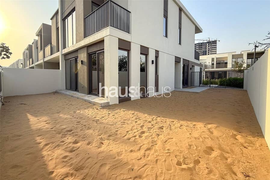 Таунхаус в Тилал Аль Гаф,Аура Гарденс, 4 cпальни, 5200000 AED - 15260950 Таунхаус в Тилал Аль Гаф,Аура Гарденс, 4 cпальни, 5200000 AED - 15260950