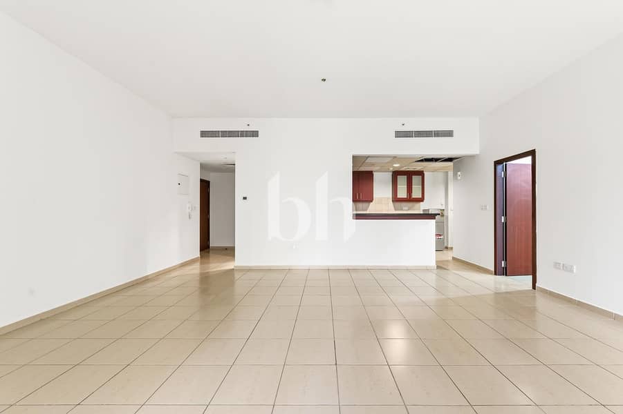 9 Image 0
