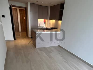 1 Bedroom Flat for Rent in Meydan, Dubai - Semi Furnished 1BR | Lagoon View | High Floor