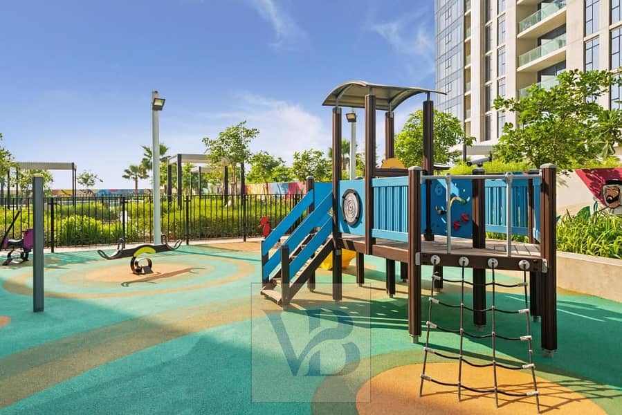 18 571755174. jpg