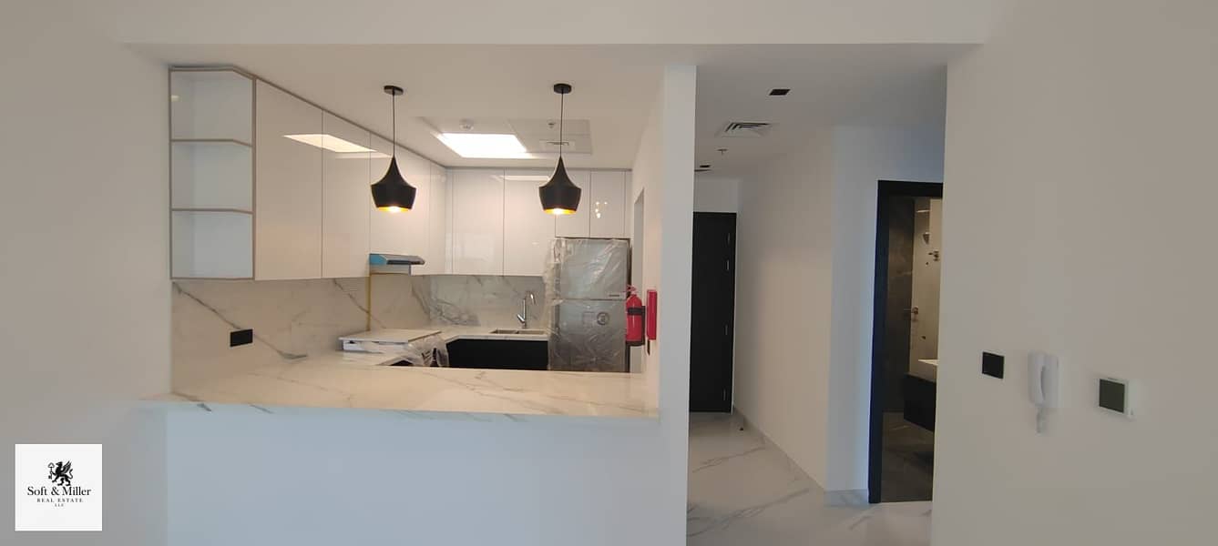 3 Kitchen. jpeg