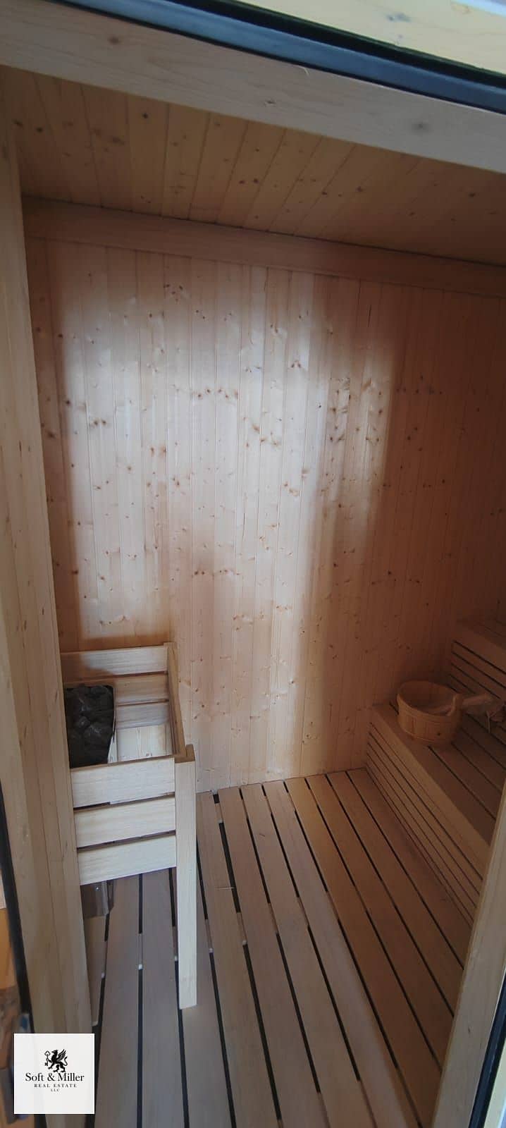 9 Sauna. jpeg
