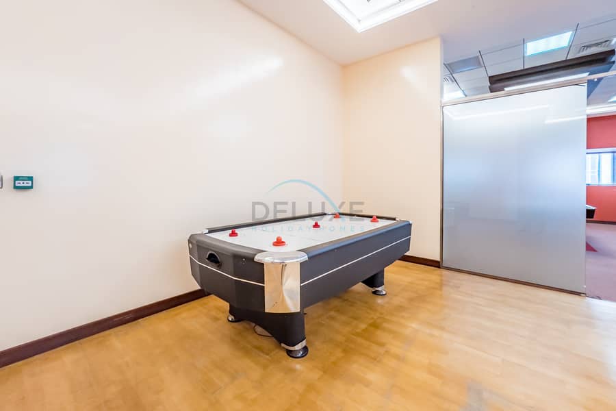 26 Air Hockey 1. jpg