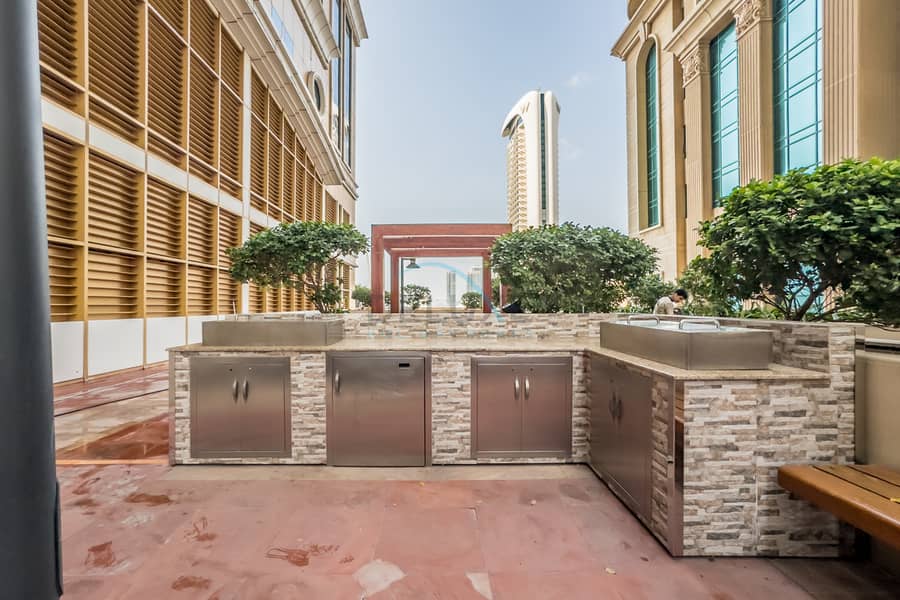 28 Bbq Area 1. jpg