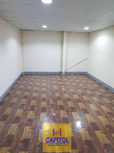 Warehouse for Rent in Al Quoz, Dubai - 20200531_134614. jpg Warehouse for Rent in Al Quoz, Dubai - 20200531_134614. jpg